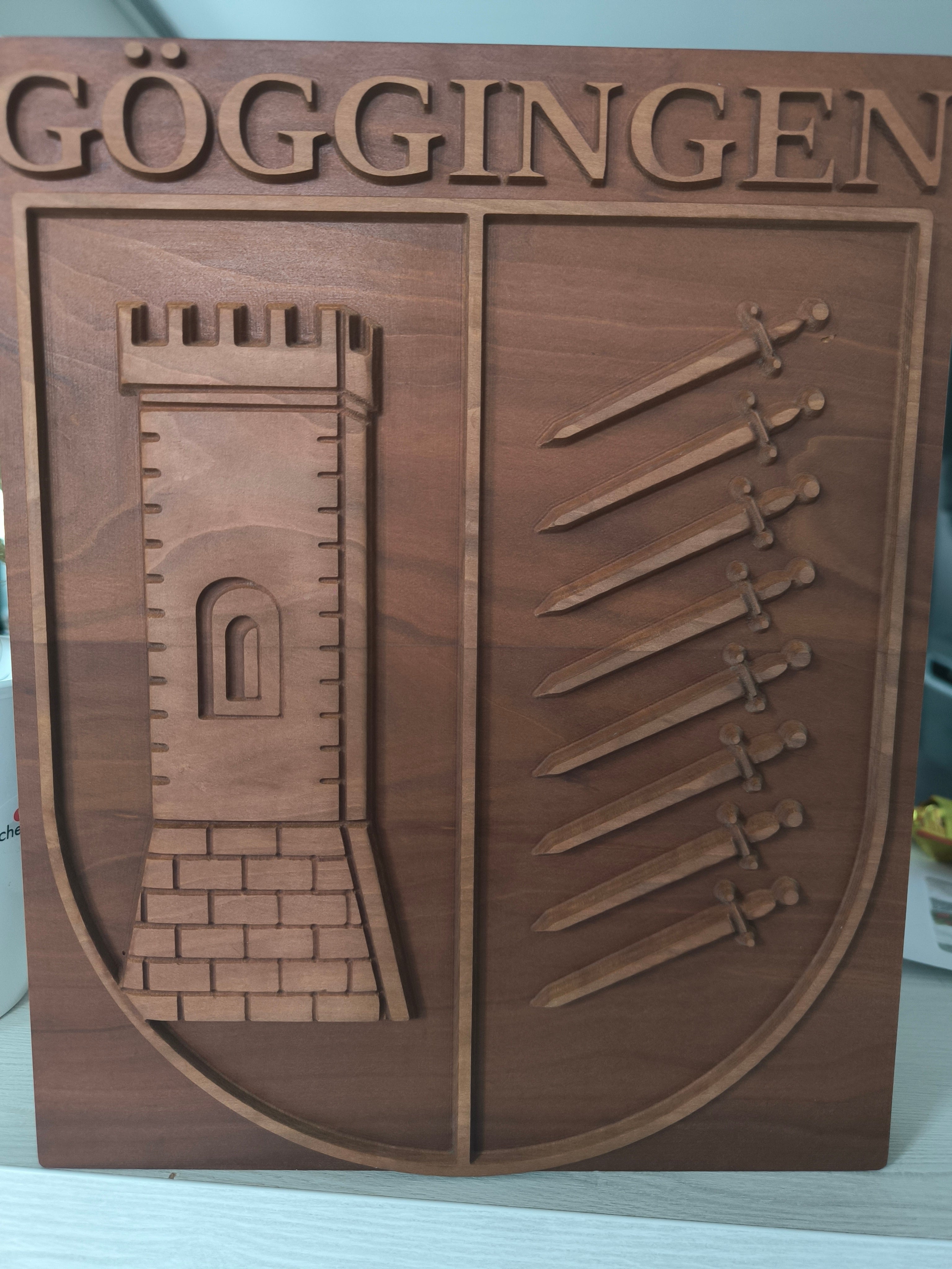 Wappen aus Holz individuell anfertigen | CNC-gefräst & 3D-Modell