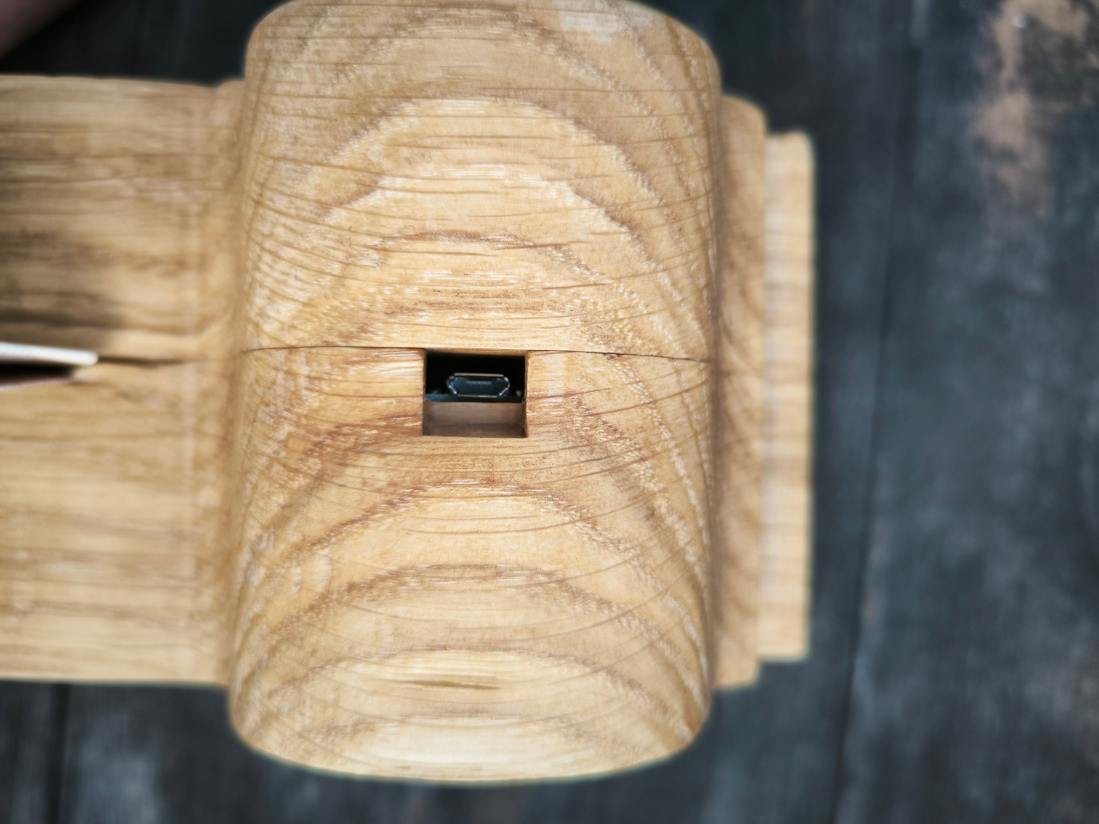 Sparschwein, Sparbüchse, Spardose -  "Stahlsparsau" aus Holz mit Musikfunktion – Handgefertigte Spardose mit individuellem MP3-Sound