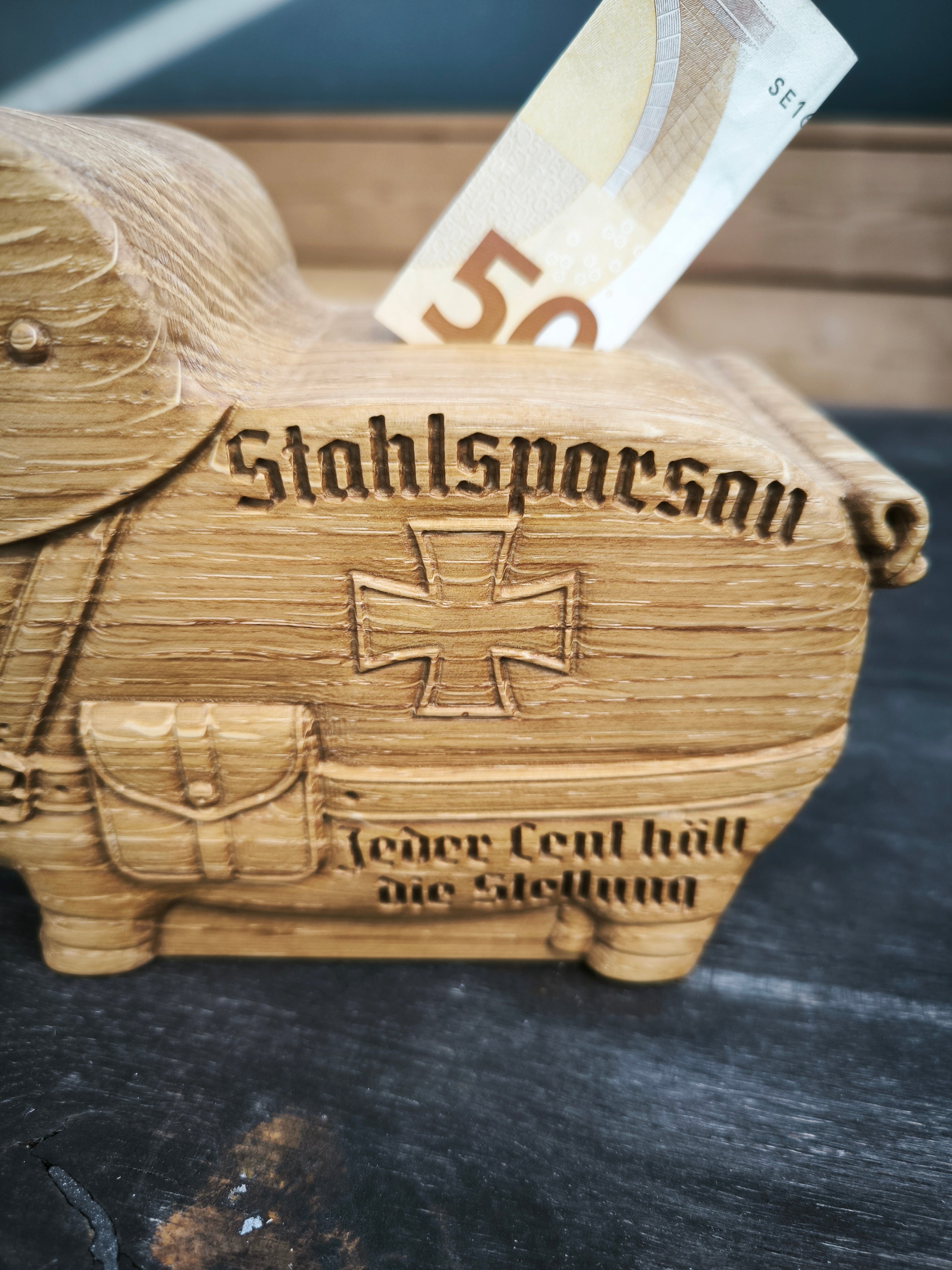 Sparschwein, Sparbüchse, Spardose -  "Stahlsparsau" aus Holz mit Musikfunktion – Handgefertigte Spardose mit individuellem MP3-Sound